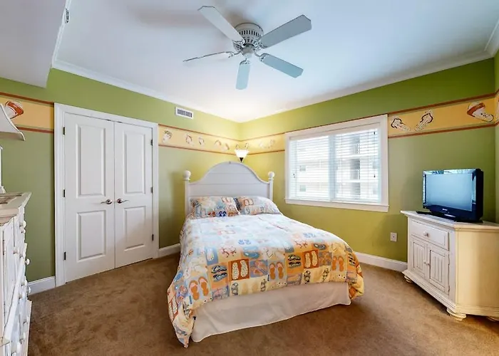 Spacious Oceanfront With 2 Balconies Wifi Ac & Shared Pool
